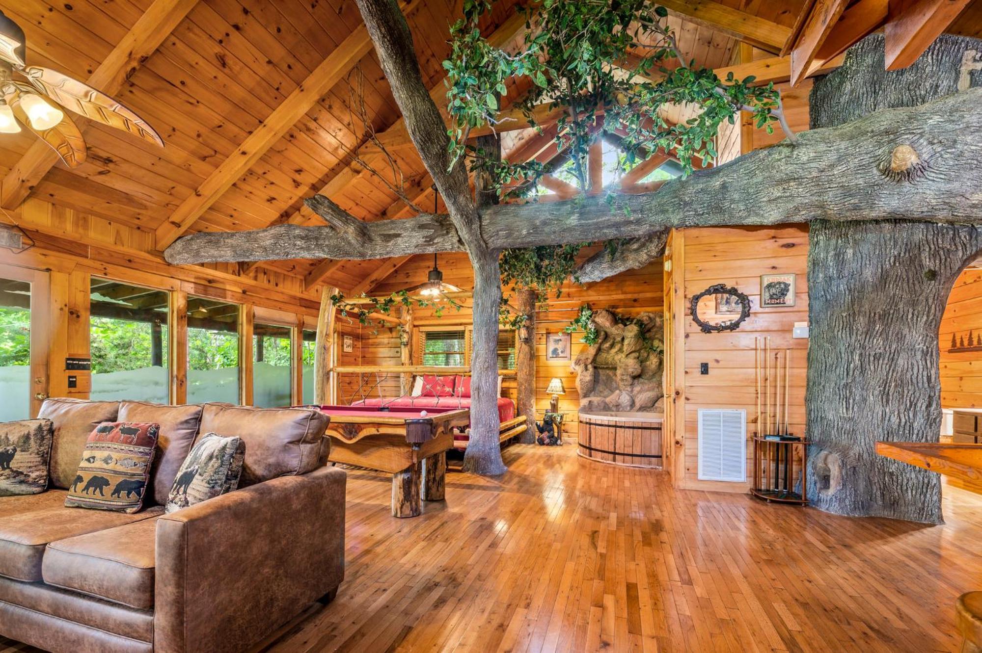 Gatlinburg Enchanted Treehouse By Stony Brook Cabins ภายนอก รูปภาพ